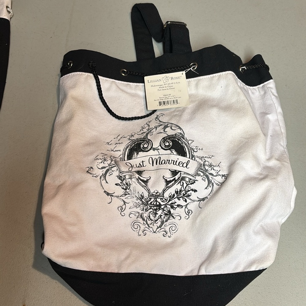 Lillian and Rose just married beach bags set of two - Picture 4 of 7